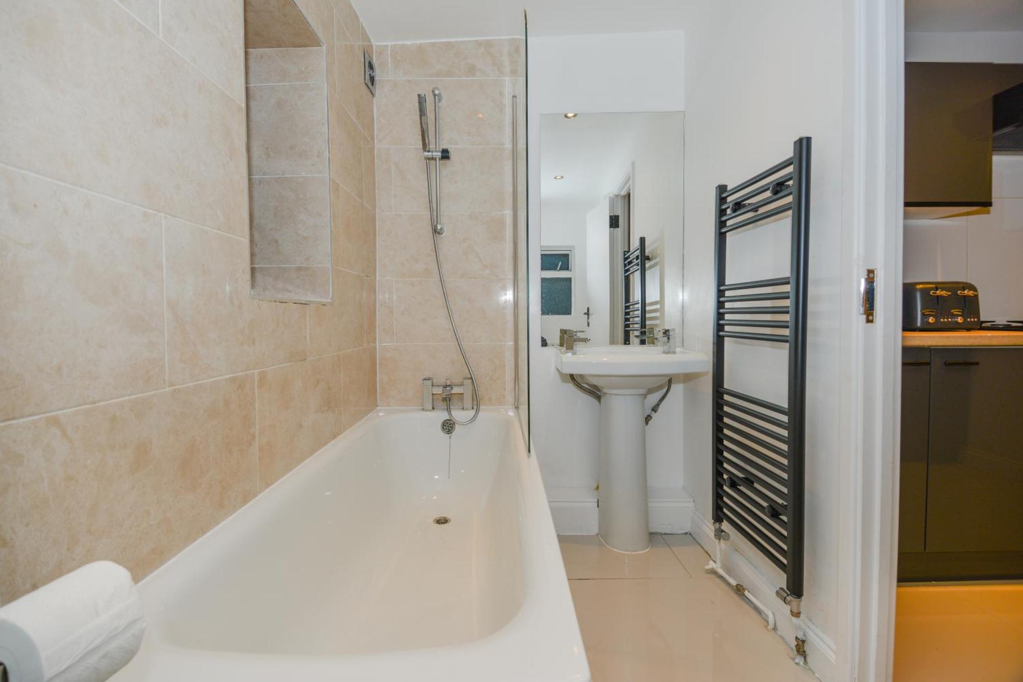 Cosy 1 Bedroom For Small Families * Londra